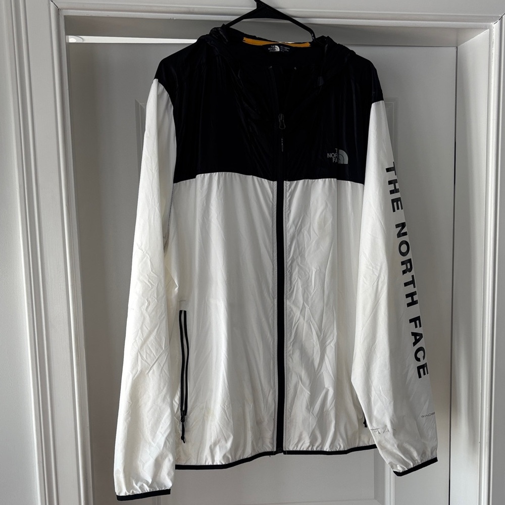 The North Face Men's Black and White Windbreaker
